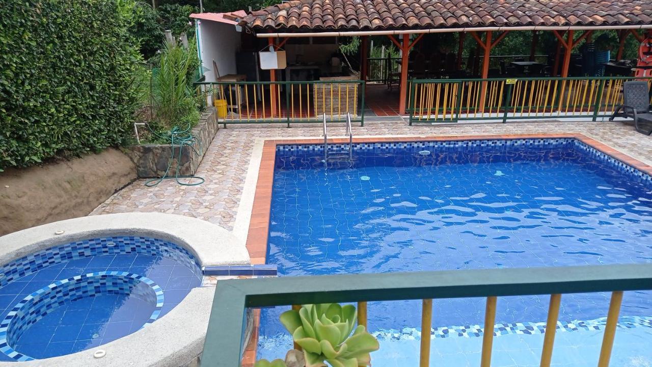 Finca Hotel Villa Mariana Montenegro Exterior foto